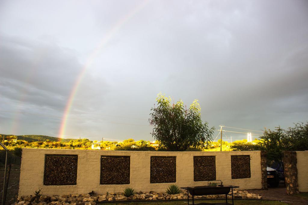 Etotongwe Lodge Outjo Buitenkant foto
