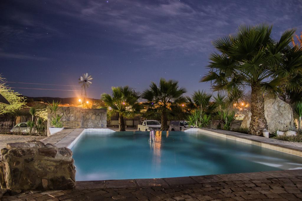 Etotongwe Lodge Outjo Buitenkant foto