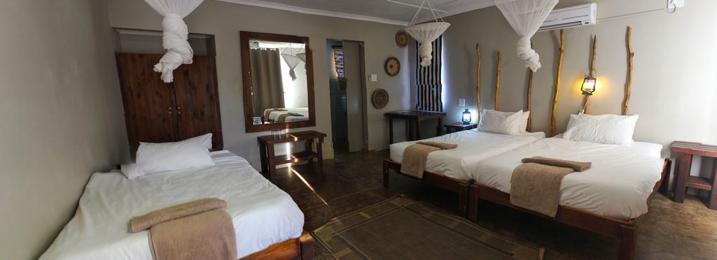 Etotongwe Lodge Outjo Buitenkant foto