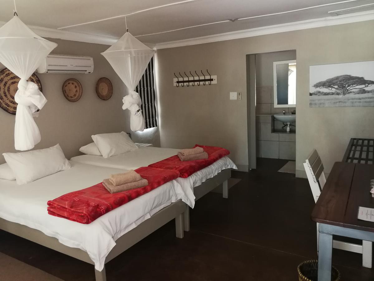 Etotongwe Lodge Outjo Buitenkant foto