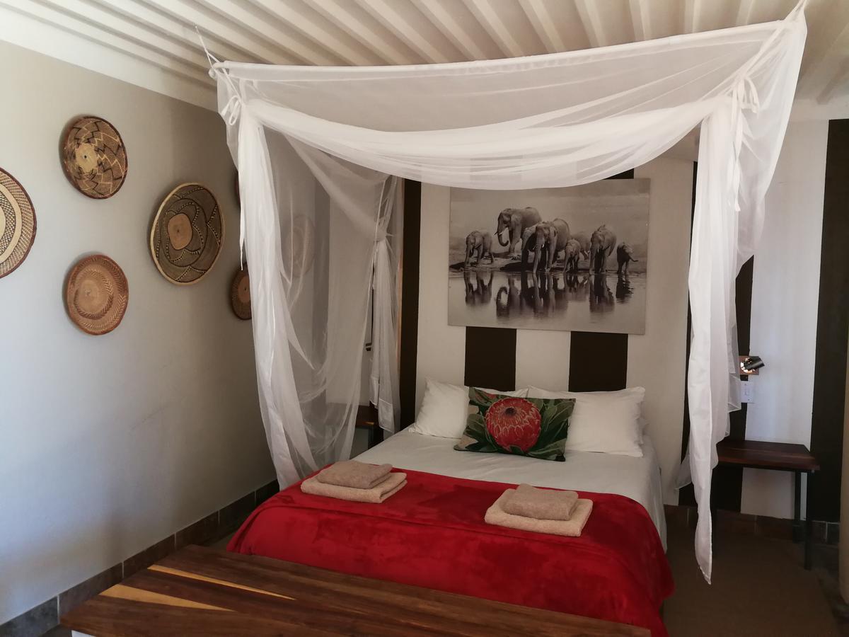 Etotongwe Lodge Outjo Buitenkant foto