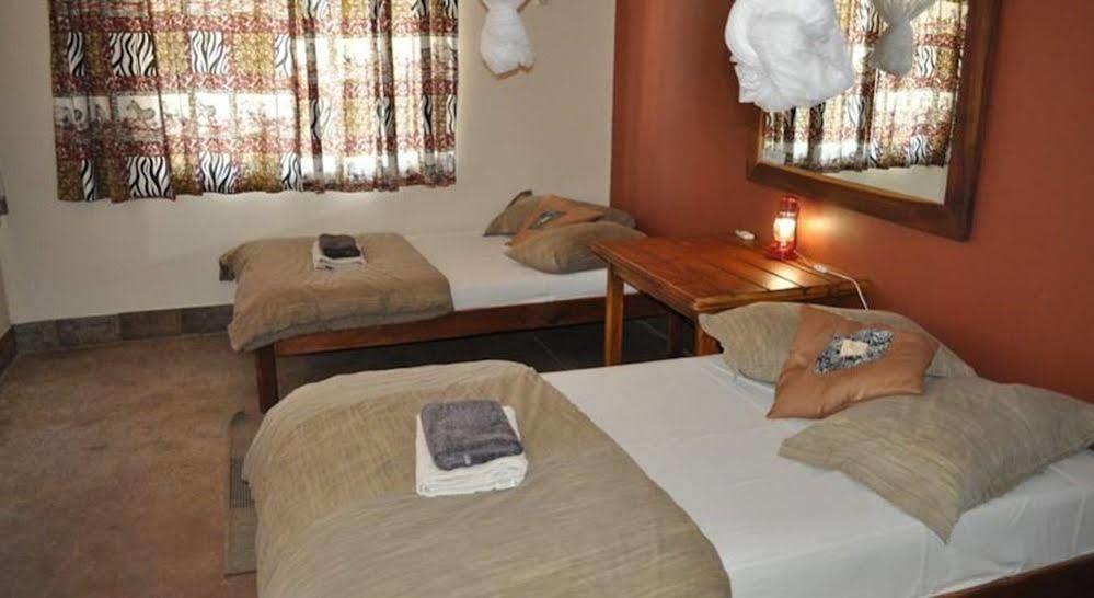 Etotongwe Lodge Outjo Buitenkant foto